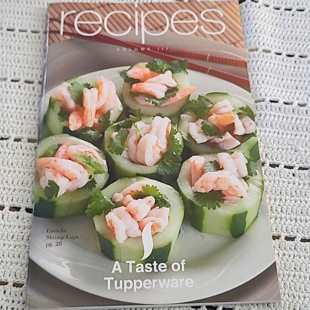 Tupperware recipe books - Picture 2 of 9